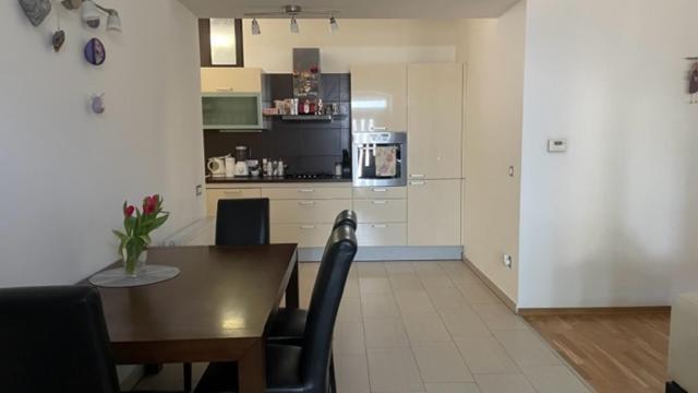Apartment Marina Rijeka Buitenkant foto